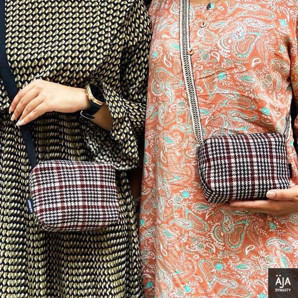 Puja-2 crossbody bag - Image 4