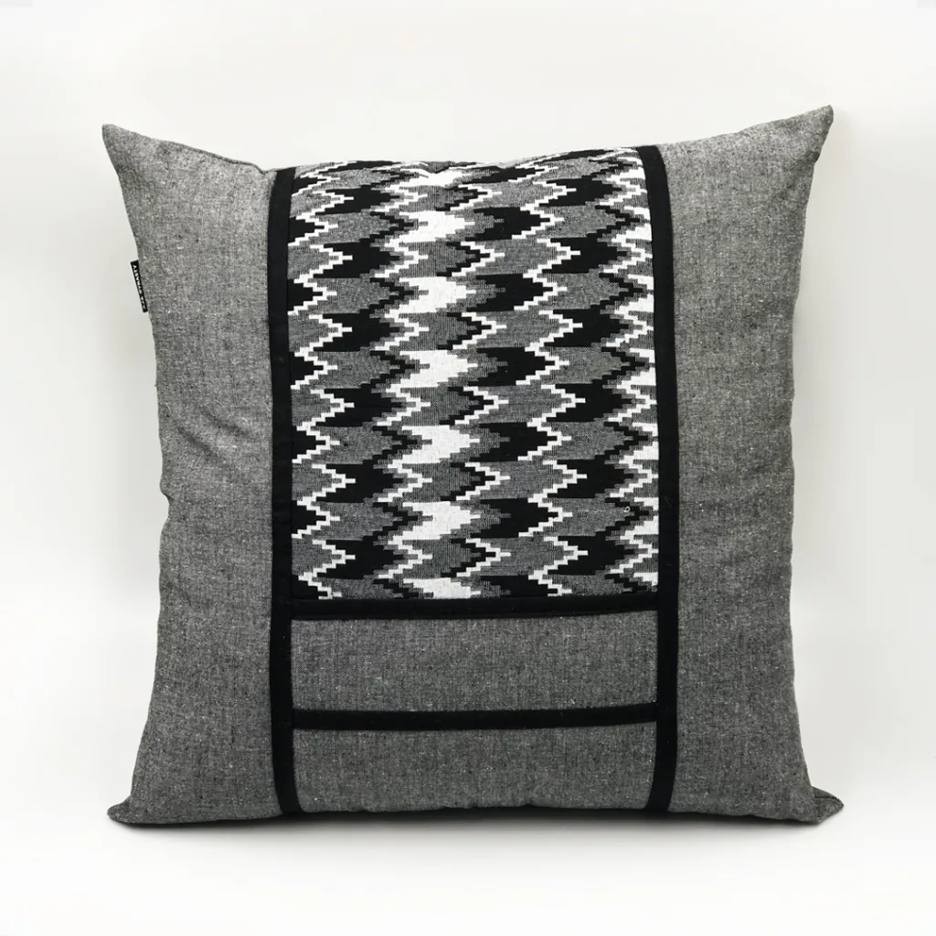 Chhaya small cushion cover