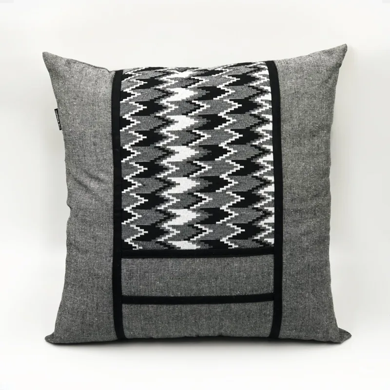 Chhaya small cushion cover